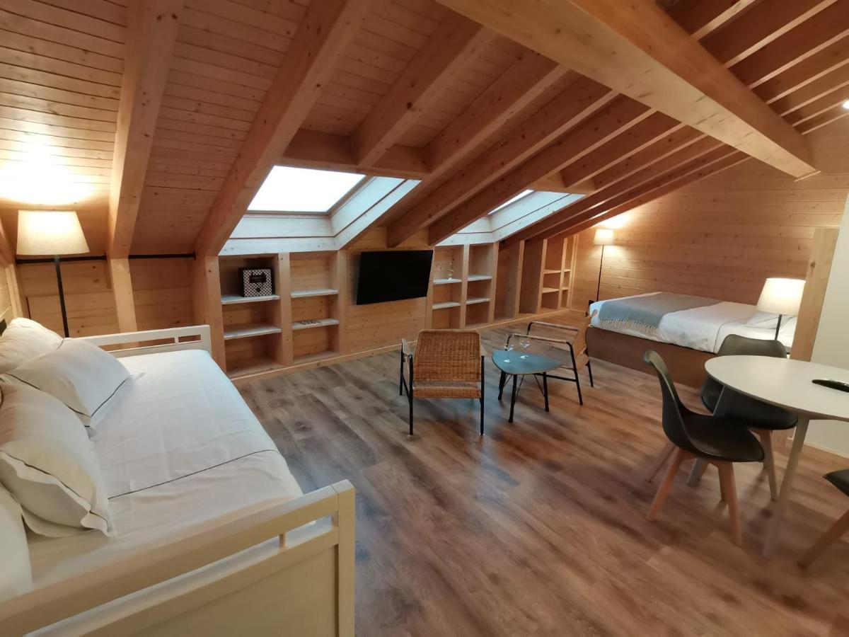 Apartamentos La Casina De Los Musicos Siero المظهر الخارجي الصورة