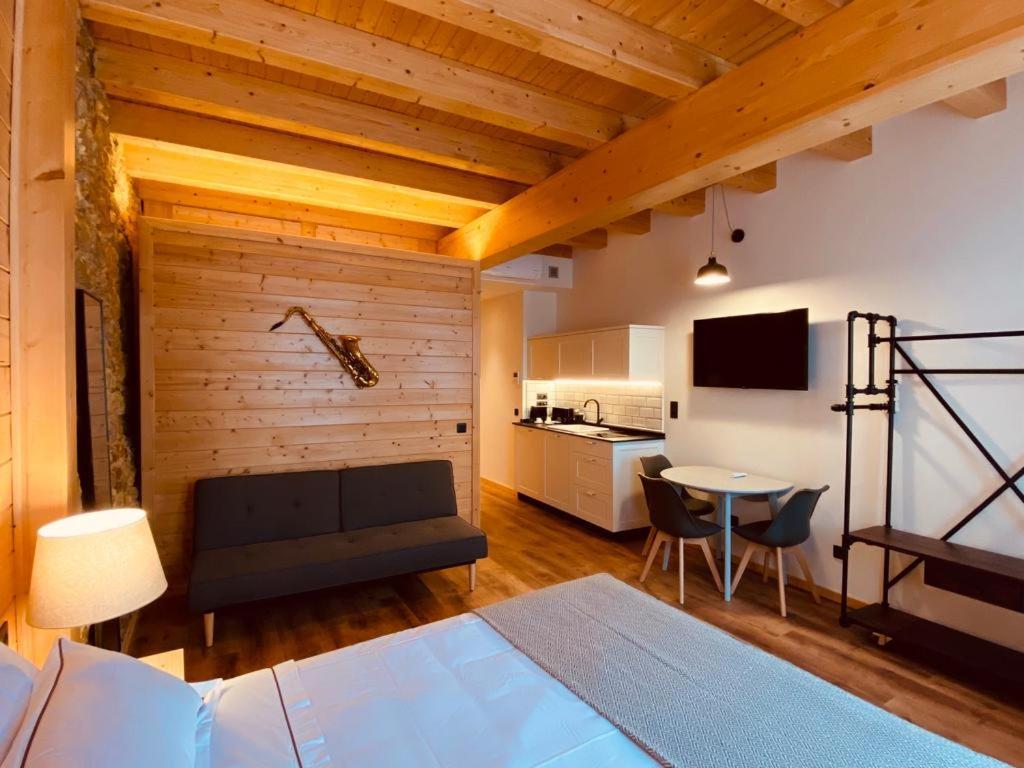 Apartamentos La Casina De Los Musicos Siero المظهر الخارجي الصورة